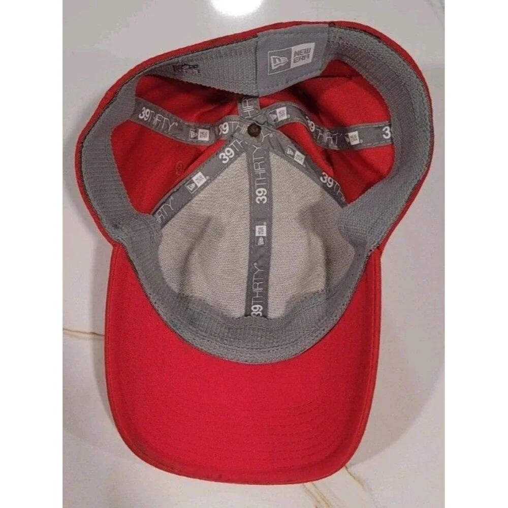 New England Patriots Hat Red Mesh Head Logo New Era 39Thirty M/L NFL